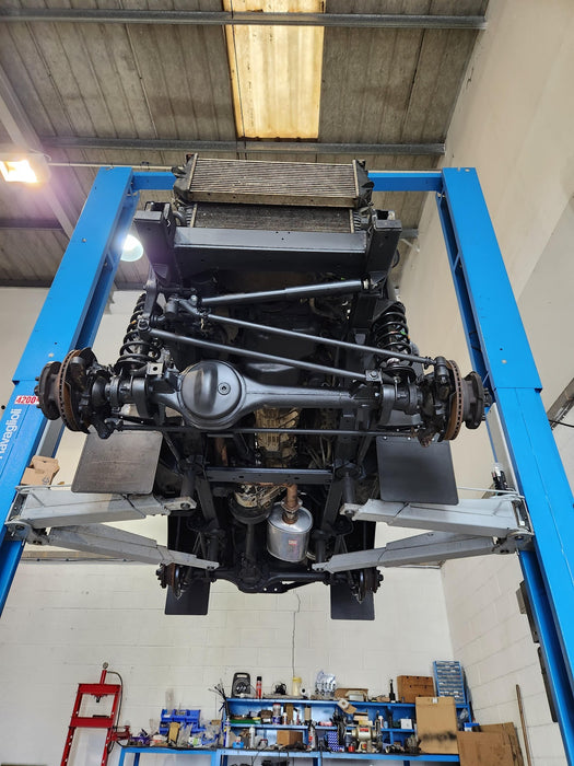 Land Rover Defender 90 / 110 Chassis Swap