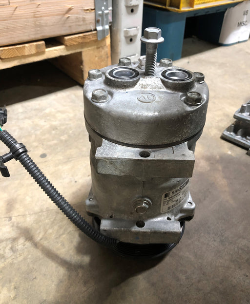 LR031453 LAND ROVER DEFENDER 2.2 AIRCON COMPRESSOR.